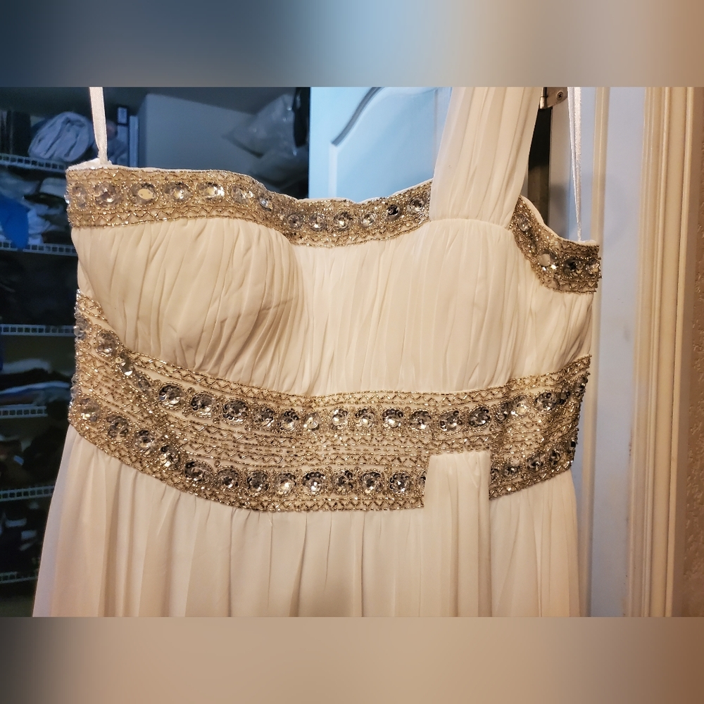 May Queen- One Shoulder Strap View 3